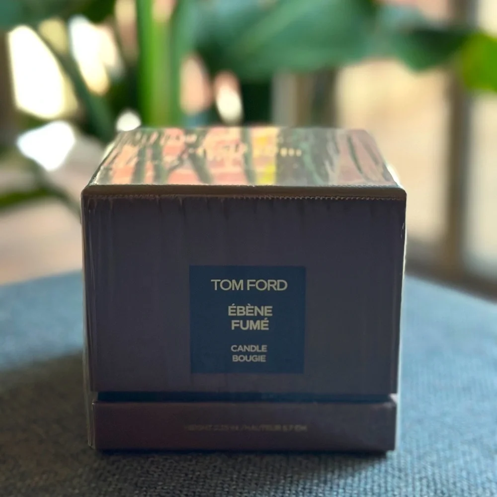 NEW Tom Ford Ébène Fumé Candle With Gift Box